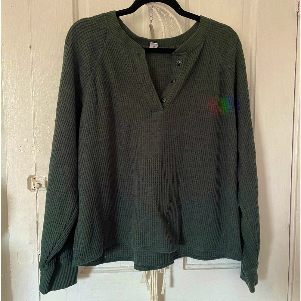 Women’s dark green old navy sweater size XL